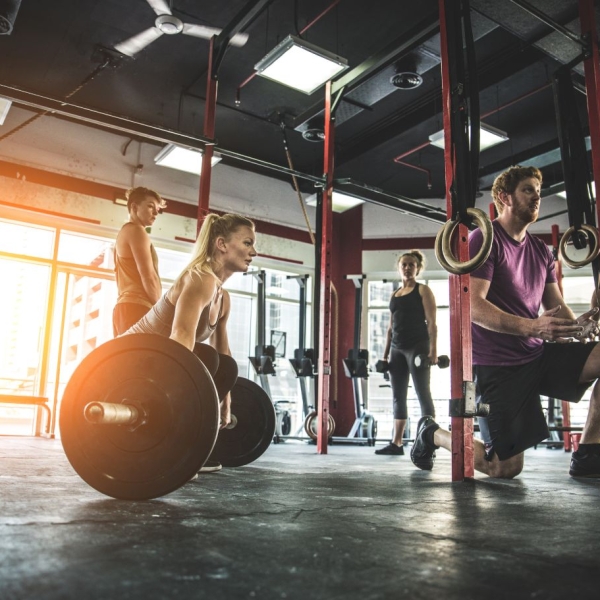 การฝึกด้วยแรงต้านและการฝึกรูปแบบฟังค์ชันนอล (Resistance and Functional Training)