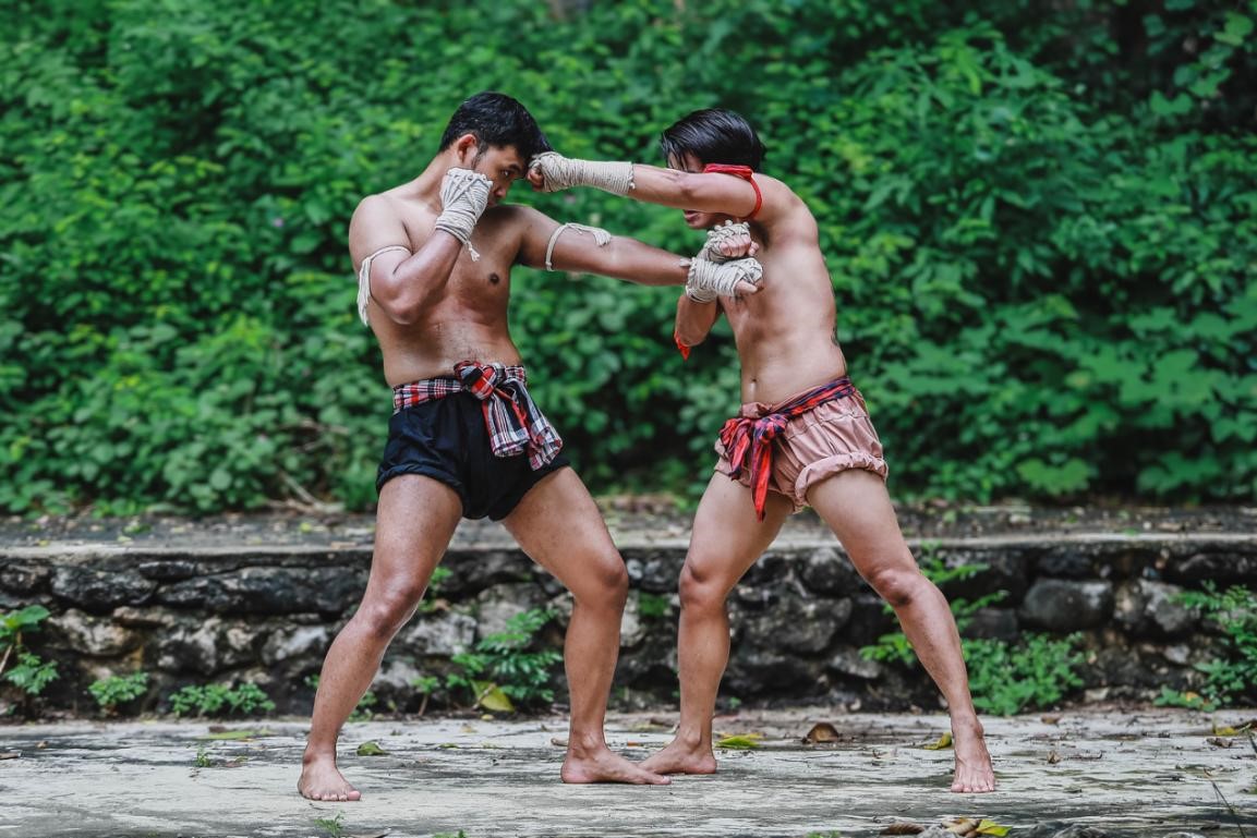 laksna-kar-chi-mae-mi-tha-dab-chwala1