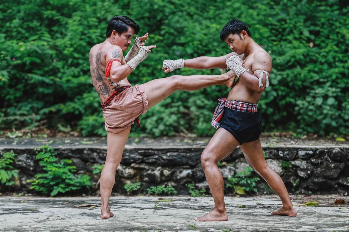 laksna-kar-chi-mae-mi-tha-mxy-yan-hlak2