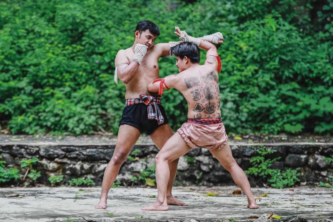 laksna-kar-chi-mae-mi-tha-xihena-thaeng-krich2