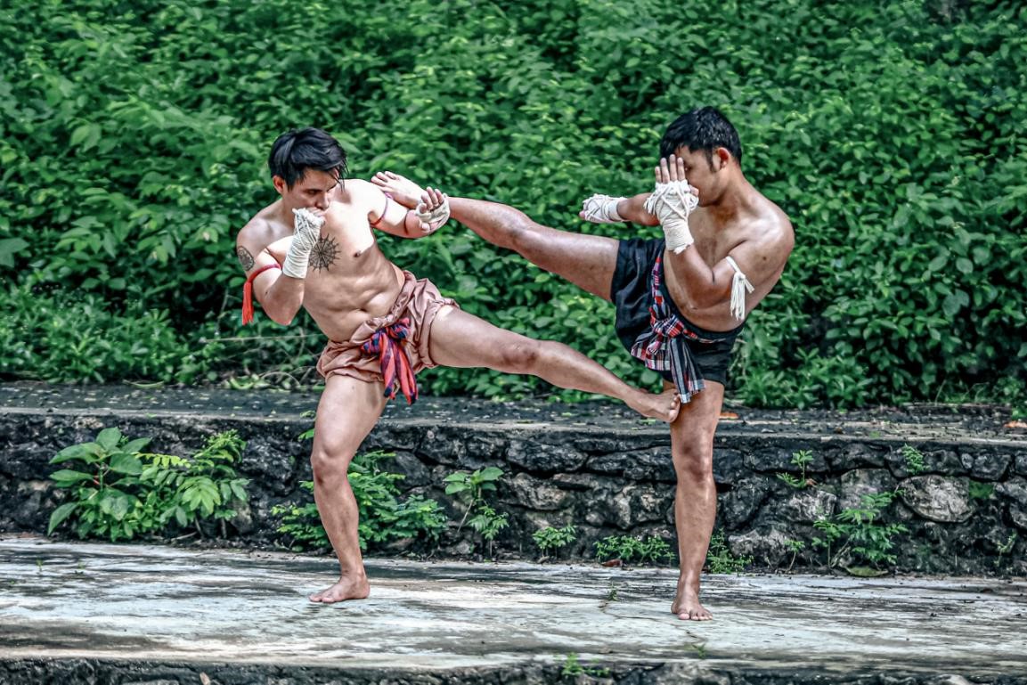 saedng-laksna-kar-chi-lukmi-tha-thayae-kha-sea1