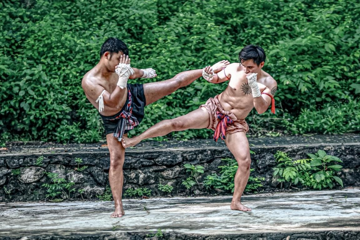 saedng-laksna-kar-chi-lukmi-tha-thayae-kha-sea2